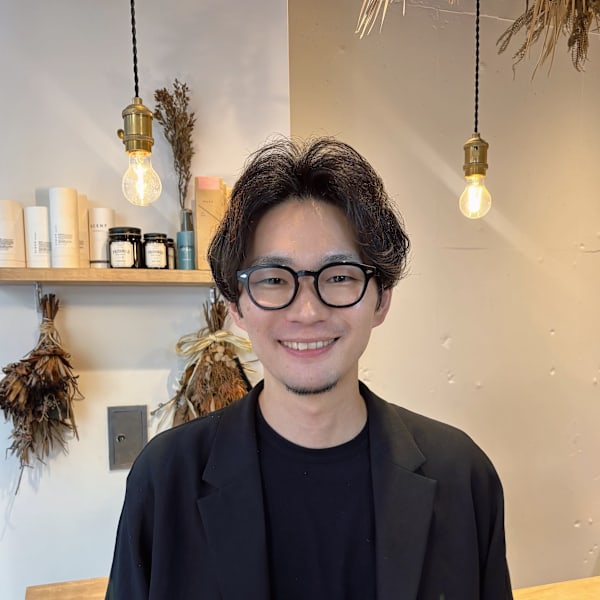 rita.【リタ】のスタッフ紹介。荻原 圭介