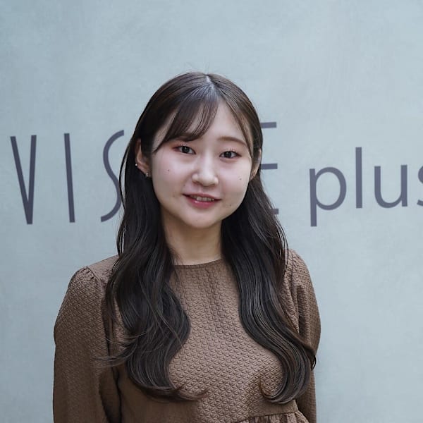 VISAGE plus【ヴィサージュ プラス】【ヴィサージュ プラス】のスタッフ紹介。五十嵐千夏 【市川駅】