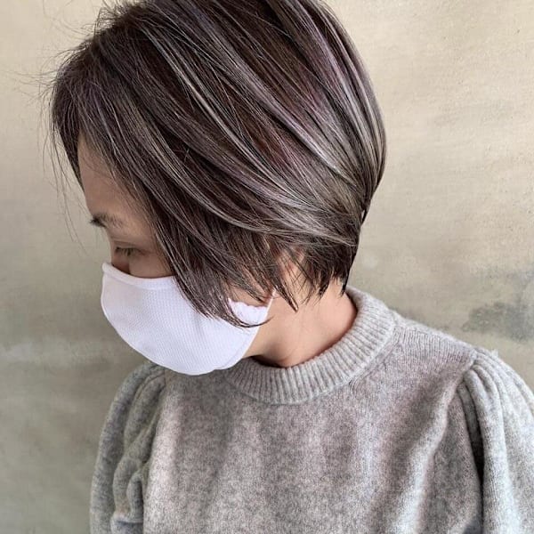 コントラストハイライト/白髪ぼかし/ショートヘア