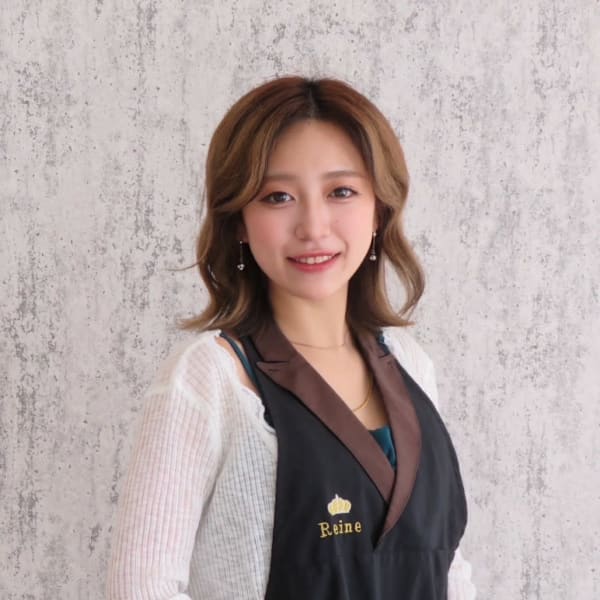 Reine Hair&Nail salon【レイネヘアアンドネイルサロン】【レイネヘアアンドネイルサロン】のスタッフ紹介。吉野　喬華