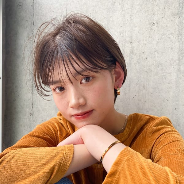 【LadA 城本英恵】 大人フェミニンショートスタイル