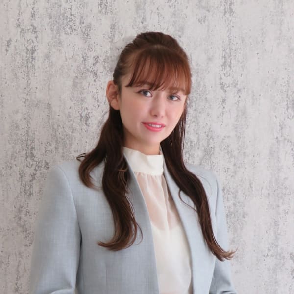 Reine Hair&Nail salon【レイネヘアアンドネイルサロン】【レイネヘアアンドネイルサロン】のスタッフ紹介。末廣 瑛美