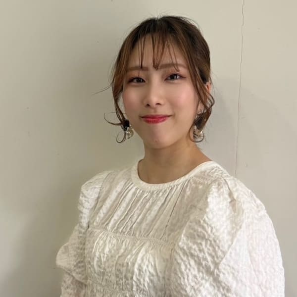 newi belsia 名駅【ネウィ ベルシア メイエキ】のスタッフ紹介。塚本 みゆ