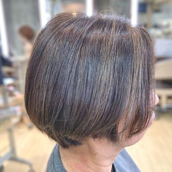 ショートボブ白髪ぼかし|HAIR＆MAKE manis 髪質改善・白髪ぼかし