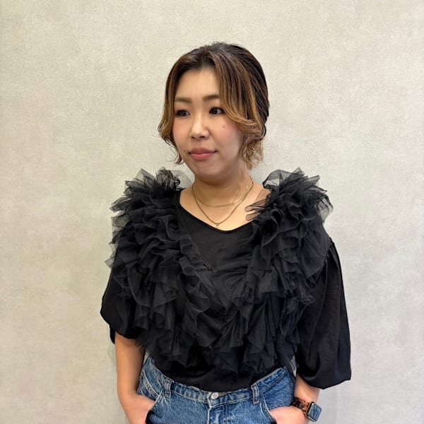 【完全個室サロン】savon hair&treatment by tocca【カンゼンコシツサロン サボン ヘアアンドトリートメント バイ トッカ】のスタッフ紹介。千田　歩美