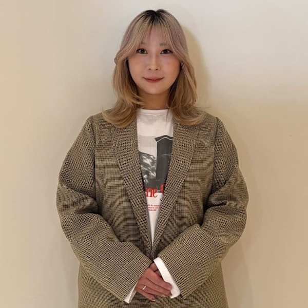 【全席半個室サロン】Natural 仙台長町店【ナチュラル センダイナガマチテン】のスタッフ紹介。穴澤 真美