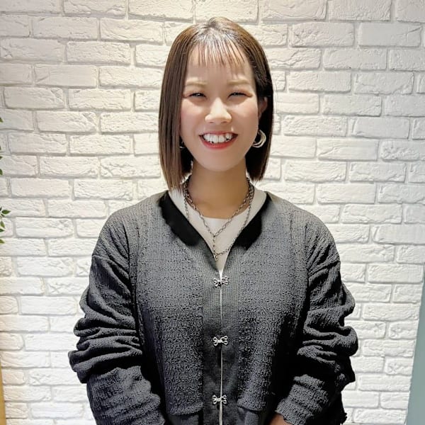 【全席半個室サロン】Natural 広島店【ナチュラル ヒロシマテン】のスタッフ紹介。片瀬　瞳