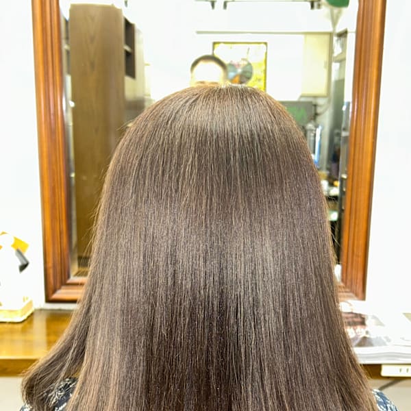 ワンレン 毛先アイロン仕上げ|APIS 縮毛矯正専門店