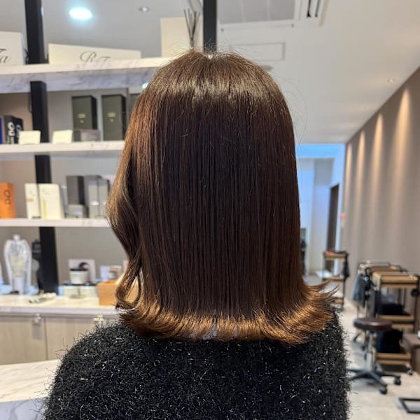 大人の透け感カラー|半個室型美容室 Sourire 小倉店