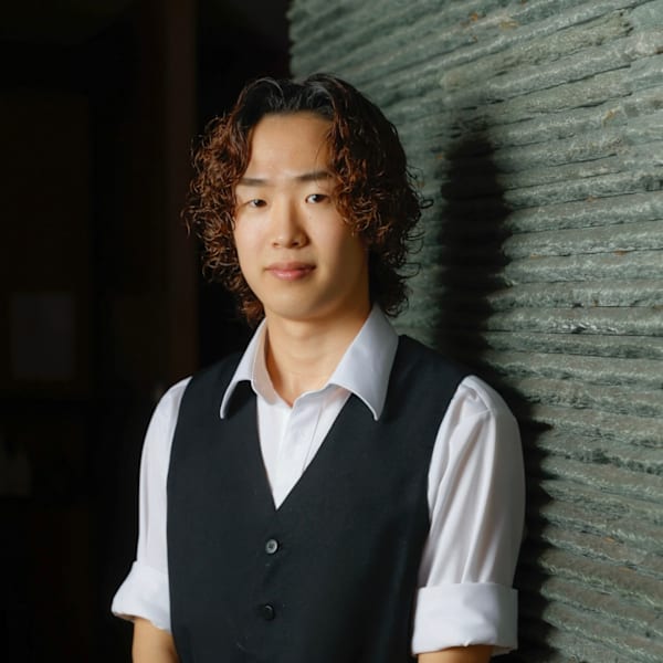 ヘアーモードキクチ 銀座店【ヘアーモードキクチ】のスタッフ紹介。木下 翼