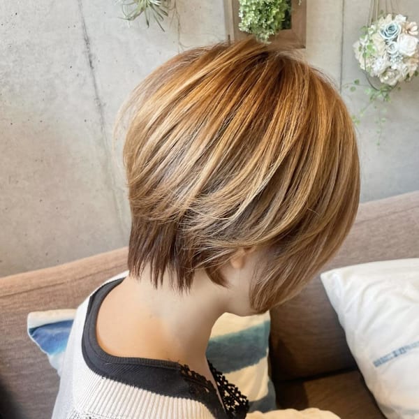 小顔ナチュラルショート|EMU international 春日部本店