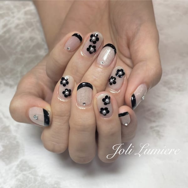 Joli Lumiere【ジョリィ ルミエール】【ジョリィルミエール】のスタッフ紹介。ヒジカタ