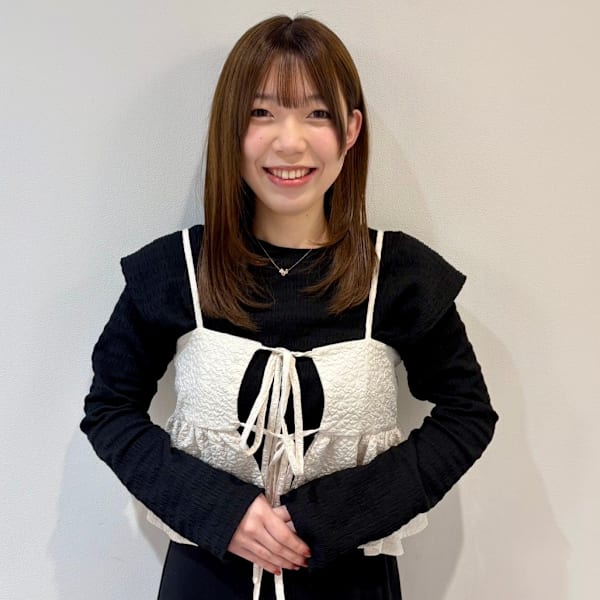 【全席半個室サロン】Natural 仙台東口店【ナチュラル センダイヒガシグチテン】のスタッフ紹介。佐々木　梨乃