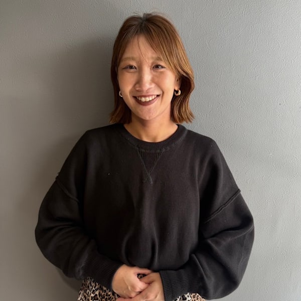 【全席半個室サロン】Natural 仙台西口店【ナチュラル センダイニシグチテン】のスタッフ紹介。吉田 華