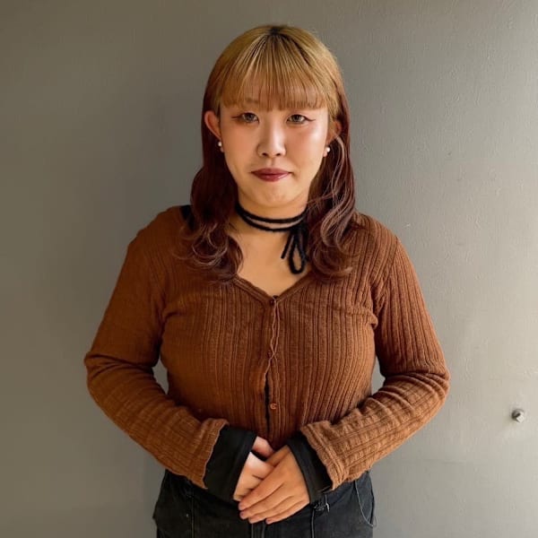 【全席半個室サロン】Natural 仙台西口店【ナチュラル センダイニシグチテン】のスタッフ紹介。MOMOKA