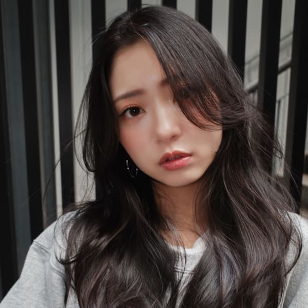 顔周りカット 小顔カット グレージュカラー 透明感カラー|LOUIMADNA栄