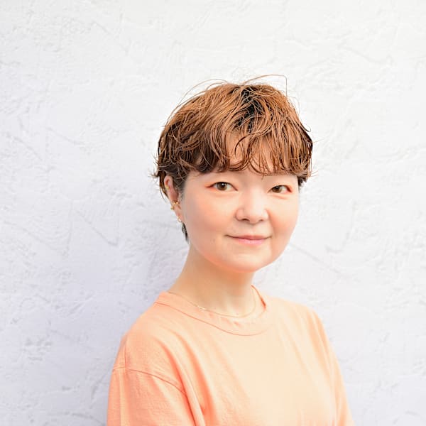 IMAGE-A 溝の口店【イメージア】【イメージア ミゾノクチテン】のスタッフ紹介。Shinobu Nishioka