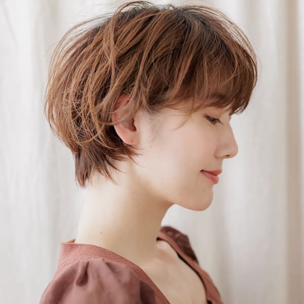 大人美人抜け感フェザーショート小顔マッシュパーマ30代40代