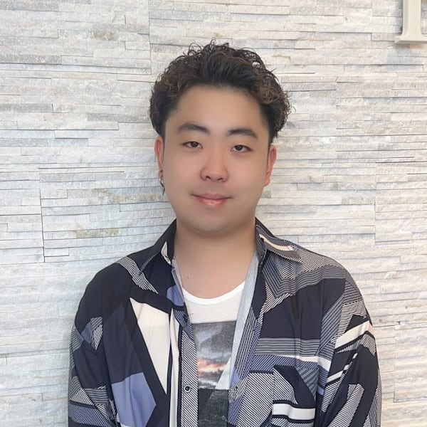 pa.za.pa. 花楯店【パザパ ハナダテテン】のスタッフ紹介。寒河江　悠斗