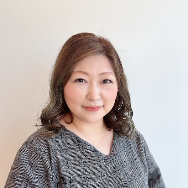 Shinoya 米沢春日店【シノヤ ヨネザワカスガテン】のスタッフ紹介。長谷部　朝美