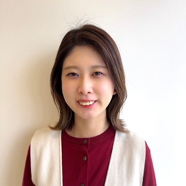 Shinoya 米沢春日店【シノヤ ヨネザワカスガテン】のスタッフ紹介。加藤 史帆