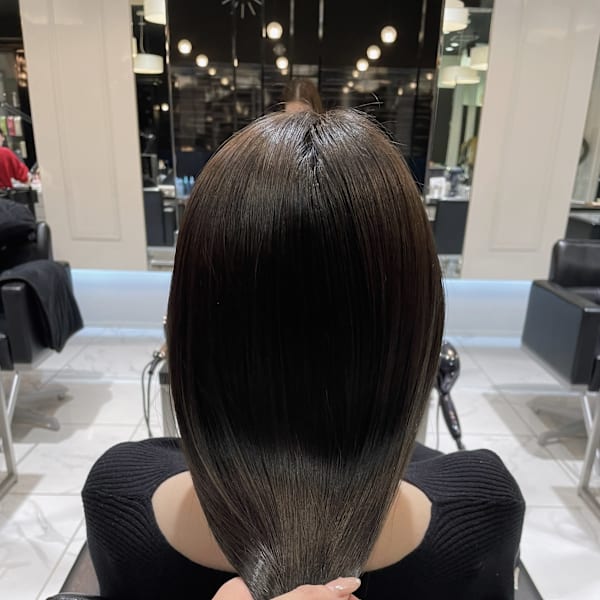 【ブリーチなしで叶う透明感大人グレージュ】|SANKARI 船木店