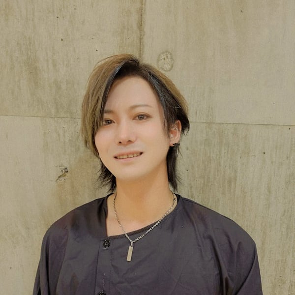 LOHAS by KENJE【ロハスバイケンジ】のスタッフ紹介。内木 メンズ