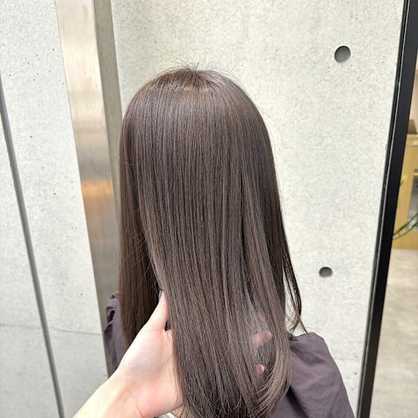 韓国顔まわりレイヤーカットグレージュオリーブベージュブラウン|Dijon 髪質改善×縮毛矯正×りんご幹細胞トリートメント 自由ヶ丘