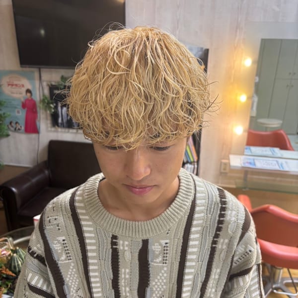 メンズパーマ/ブリーチ/ハイトーン/ブロンドカラー