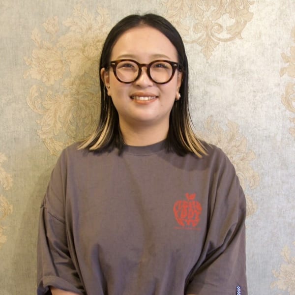 MEN'S SOURCE 京橋【メンズ ソース キョウバシ】のスタッフ紹介。難波 あいこ