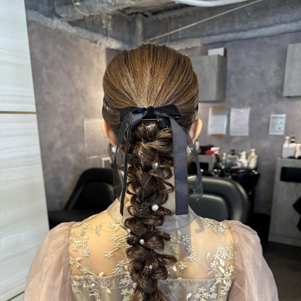 《鈴木茉奈》編みおろし/お呼ばれヘア/ふわふわセット