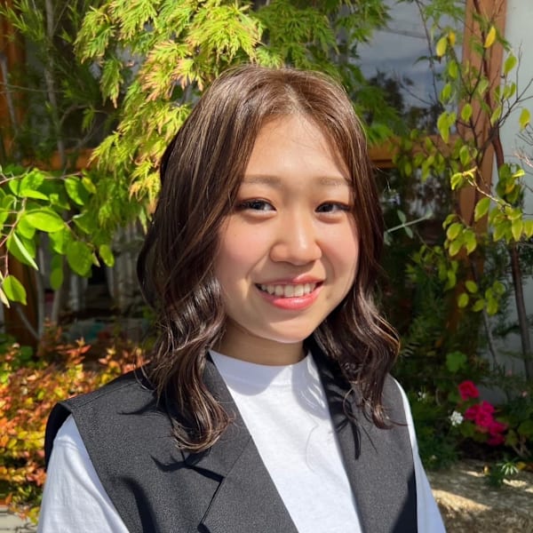 CRYSTAL MAGIC 伊賀店【クリスタルマジック イガテン】のスタッフ紹介。川端　千尋