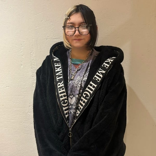 【全席半個室サロン】Natural 博多店【ナチュラル ハカタテン】のスタッフ紹介。オミ