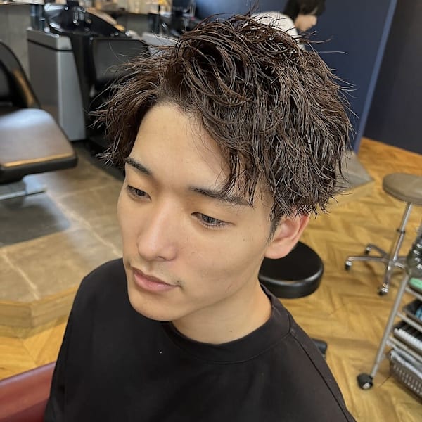 ツイストスパイラルパーマ アップバング　ツーブロックショート|メンズサロン growth別府店【メンズサロングロウ】 メンズカット/メンズパーマ/眉毛