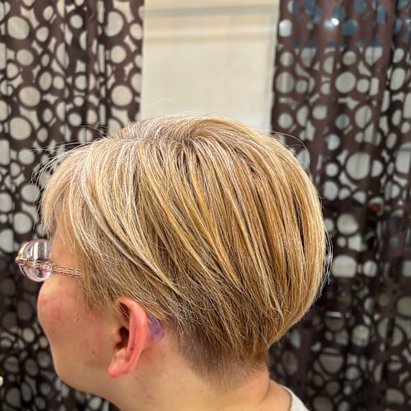 かっこ良くかわいいショートスタイル