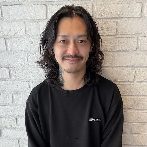 Emerge 新宿【エマージュ】【エマージュシンジュク】のスタッフ紹介。JIHOU