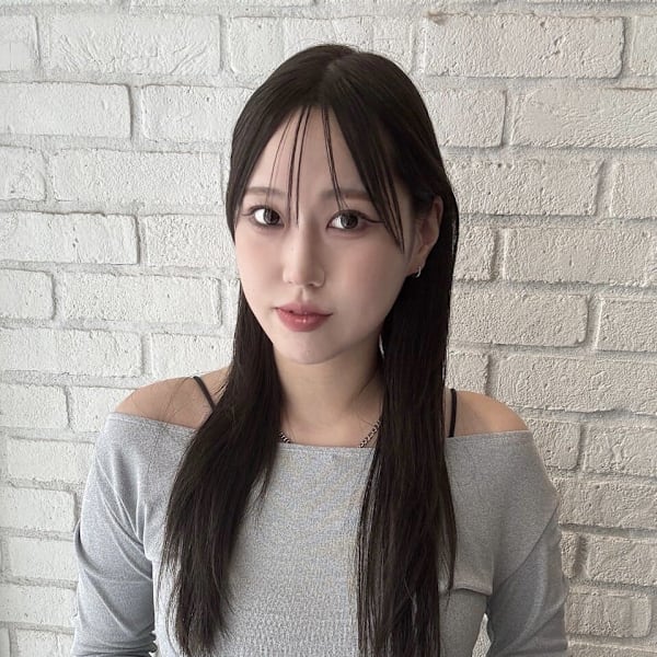 Emerge 新宿【エマージュ】【エマージュシンジュク】のスタッフ紹介。RYOKA