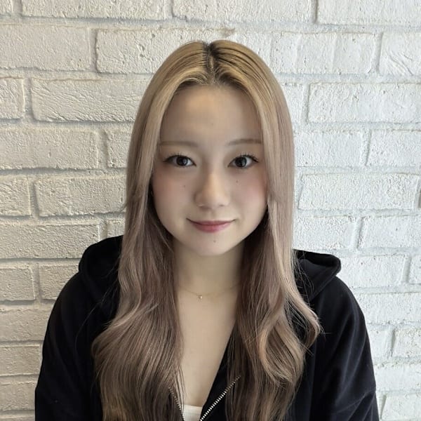 Emerge 新宿【エマージュ】【エマージュシンジュク】のスタッフ紹介。Kasumi