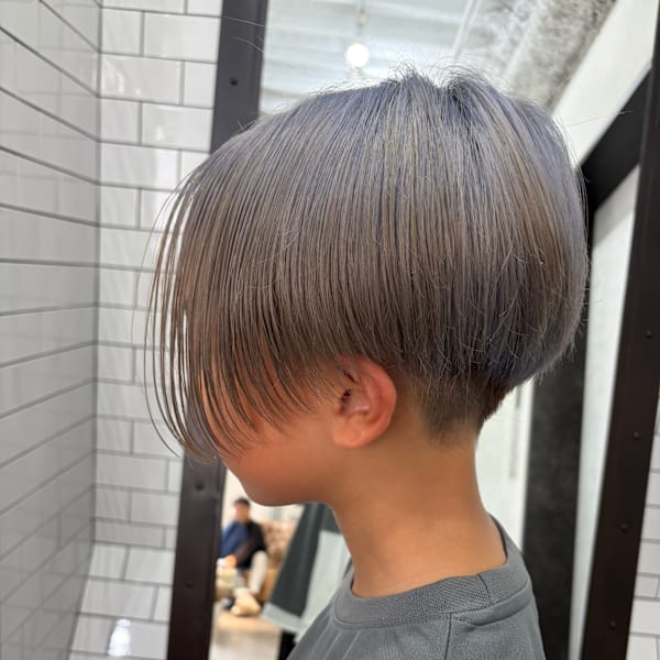 前下がりショートスタイル