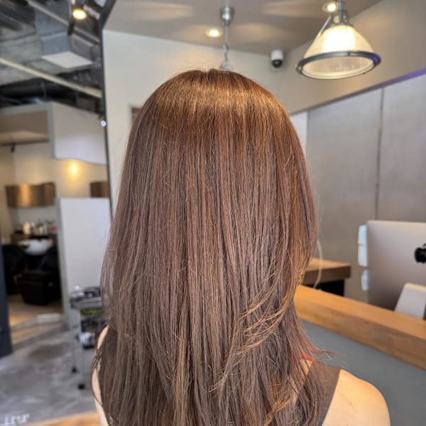 レイヤーカット|半個室型美容室 Sourire 新宮店