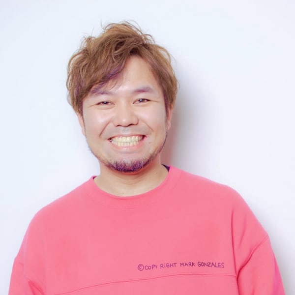 Hair&Esthe HIROIN 池袋店【ヘアアンドエステ ヒロイン イケブクロテン】のスタッフ紹介。川崎 仁