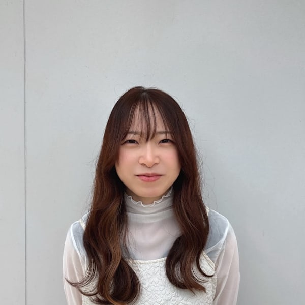 grace hair Lan【グレイスヘアーラン】のスタッフ紹介。mai