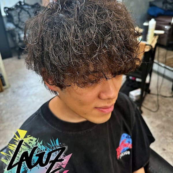 ラフウェーブパーマ × ナチュラルブラウン　茅ヶ崎|LAGUZ 茅ヶ崎 髪質改善 ヘアアレンジ