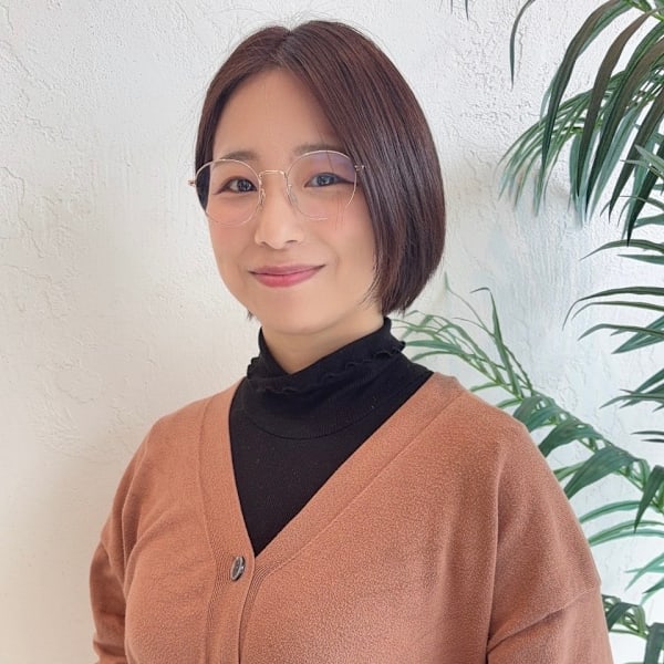 amie 橋本【アミ】【アミハシモト】のスタッフ紹介。S.YASUKA