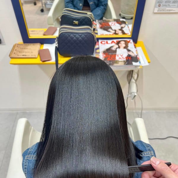 【髪仕度CORE／札幌市東区】艶髪縮毛矯正