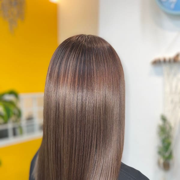 【髪仕度CORE/札幌市東区】艶髪縮毛矯正