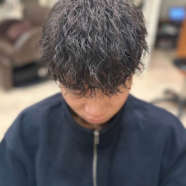 10代、20代、30代◎ツイストスパイラルパーマ/メンズパー|KORERO hair
