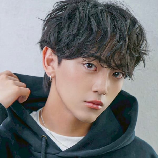 Agu hair re:s 仙台本町店×スタイル