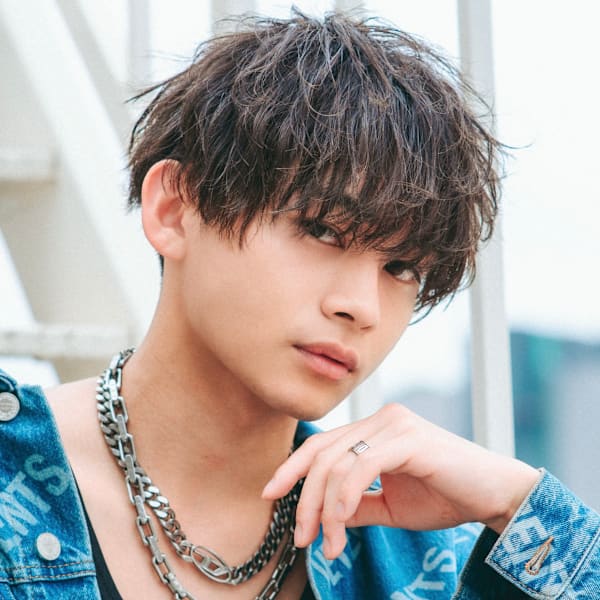 MEN'S HAIR BLEACHi 藤が丘店×スタイル