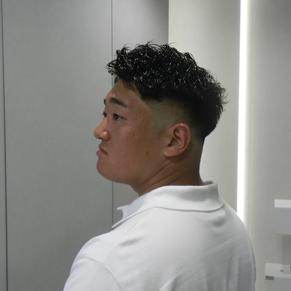 アイロンパーマ/スキンフェード/多賀城/利府/塩釜|BARBER vivre25【ヴィブル】 | 多賀城市・完全個室のモダン理容室